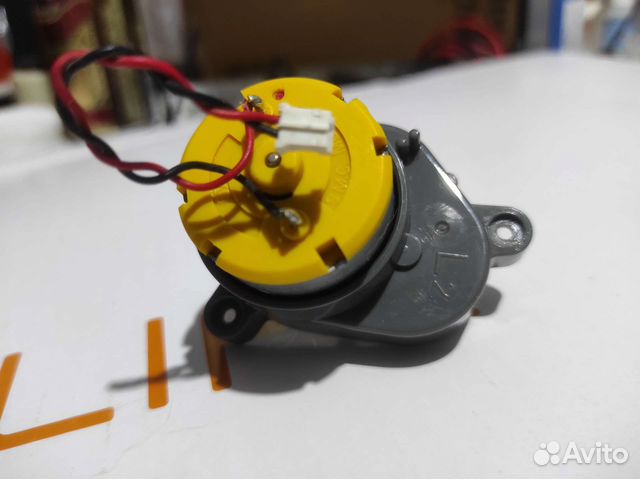 Привод щëтки ilife v50