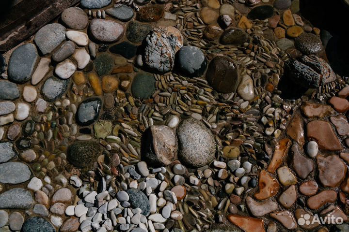 Строительство прудов, каскадов из природного камня