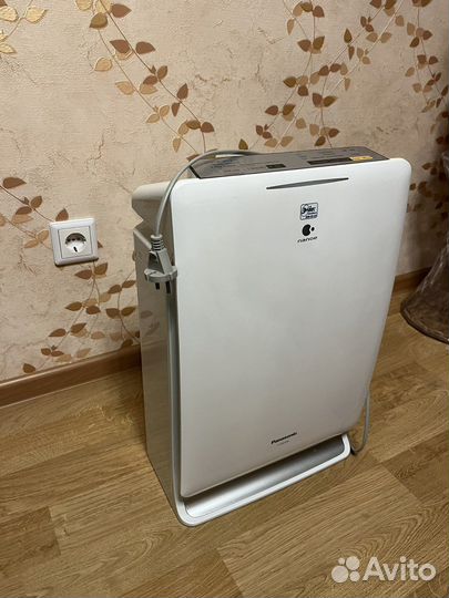 Воздухоочиститель с функцией увлажнения