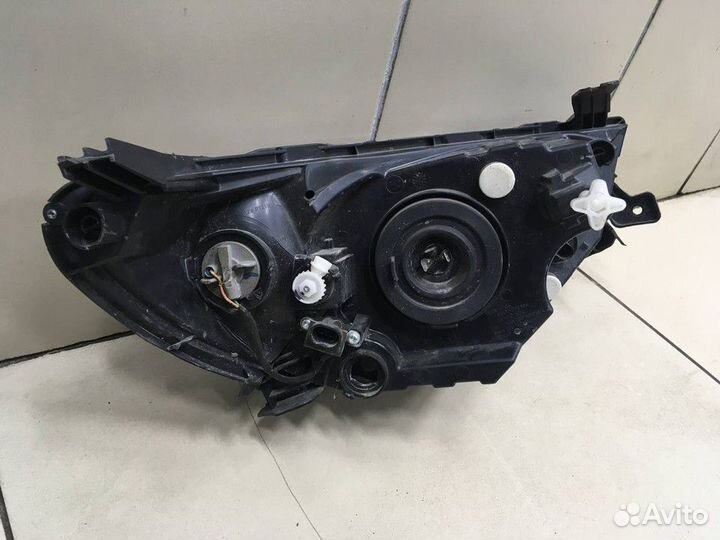 Фара передняя левая LADA Granta