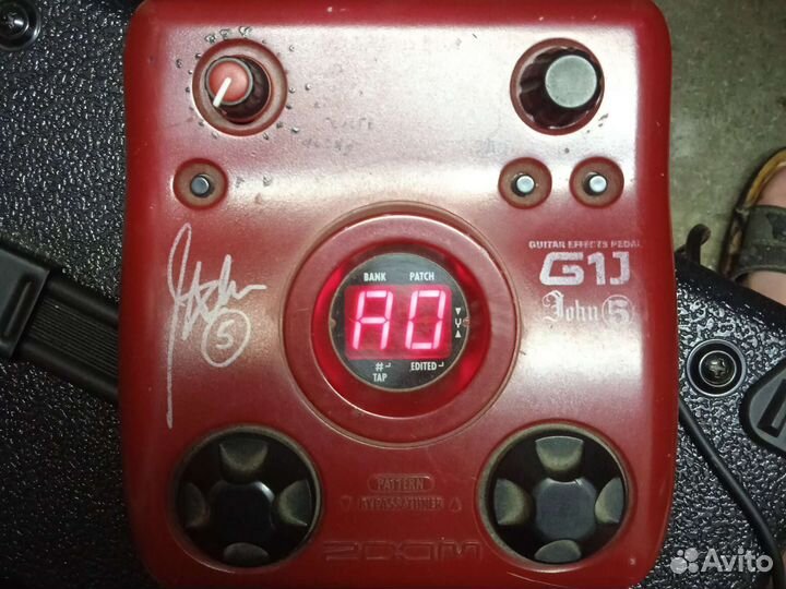 Процессор zoom g1j для басс гитары