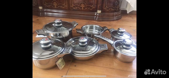 Набор кастрюль новый