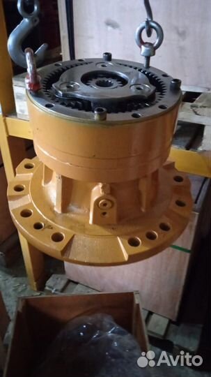 Редуктор поворота CAT Е318D
