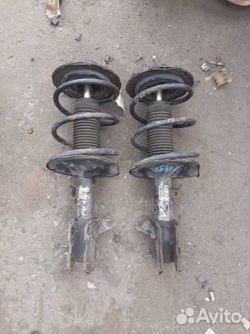 Передняя стойка Nissan Teana J31