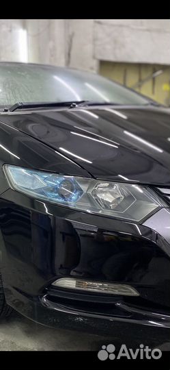 Фара передняя правая на honda Insight