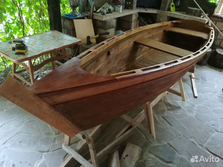 Лодка с мачтой (швертбот) декоративный