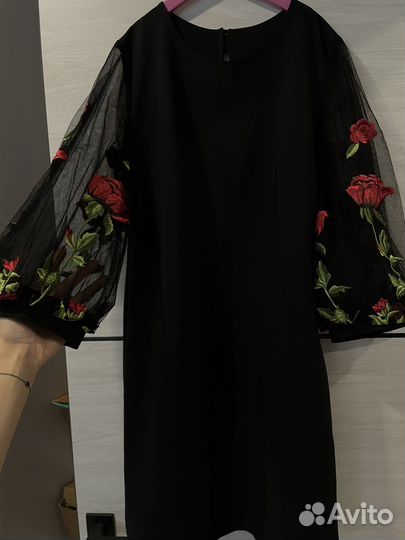 Платье женское