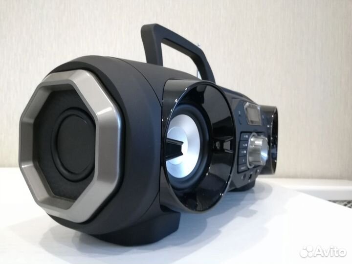 Магнитофон