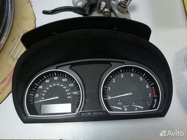 Щиток панель приборов BMW X3 E83