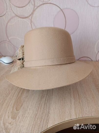 Шляпа фетровая женская