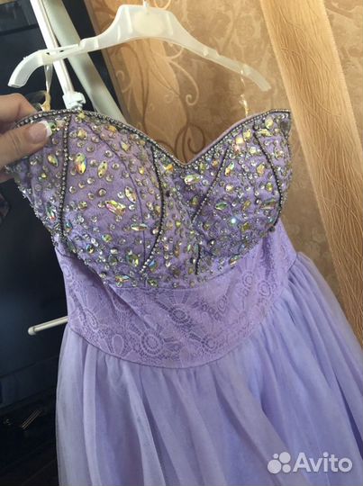 Вечернее платье