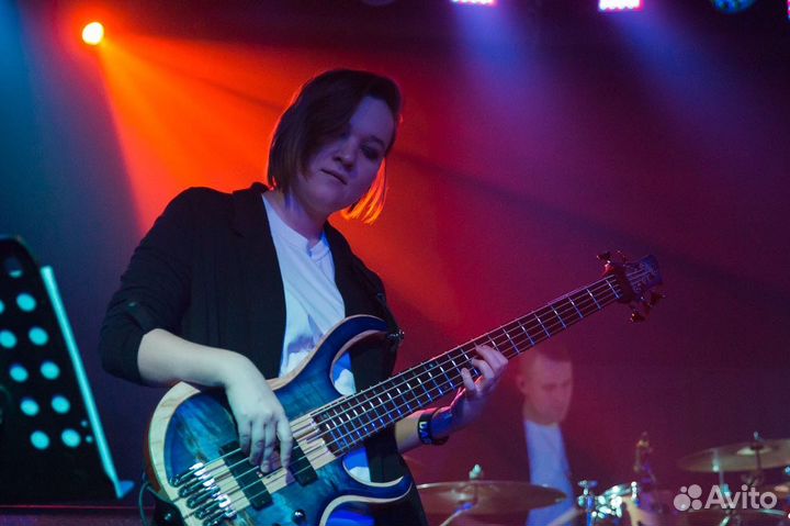 Преподаватель гитары