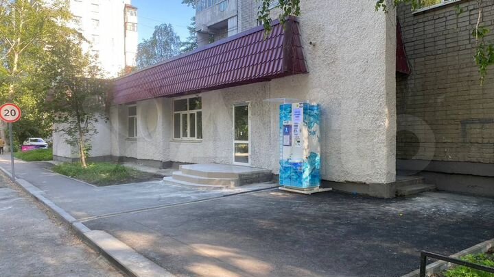 Торговое помещение, 282 м²