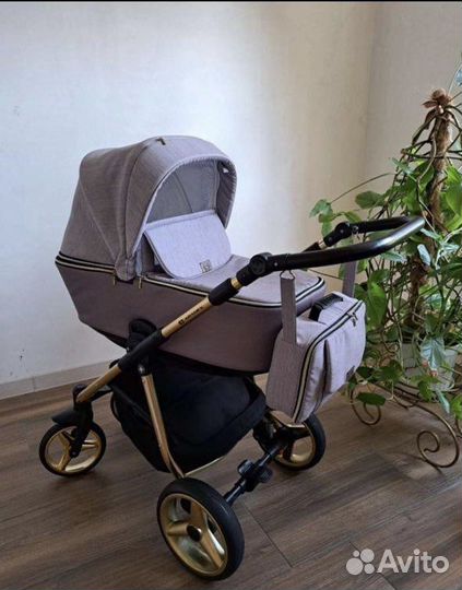 Коляска adamex 3 в 1 в идеальном состоянии