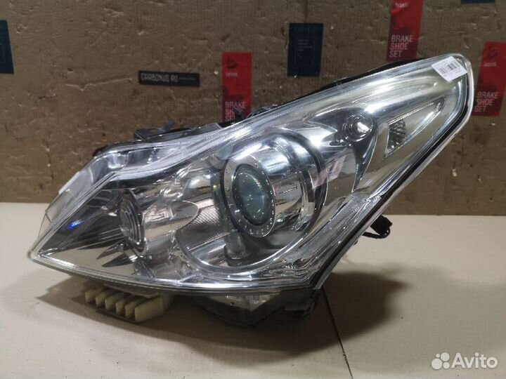 Фара левая Nissan Skyline V36