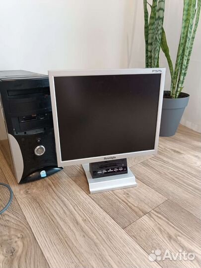 Монитор 17 дюймов