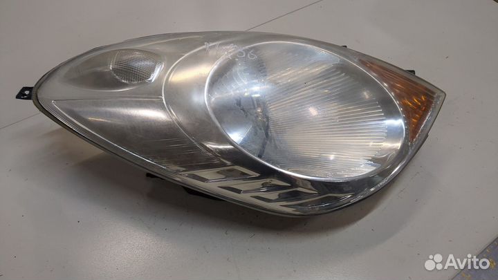 Фара (передняя) Nissan Note E11, 2006