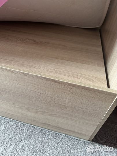 Кровать односпальная