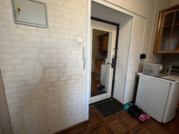 2-к. квартира, 50 м², 1/16 эт.