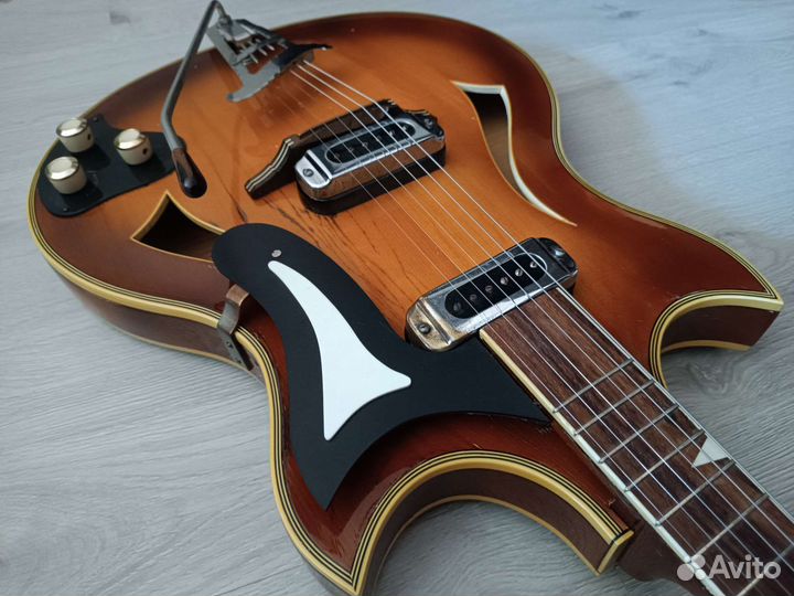 Электрогитара taco Tauscher & Co полуакустическая