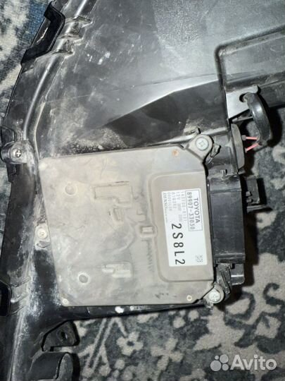 Фара передняя левая toyota camry 70