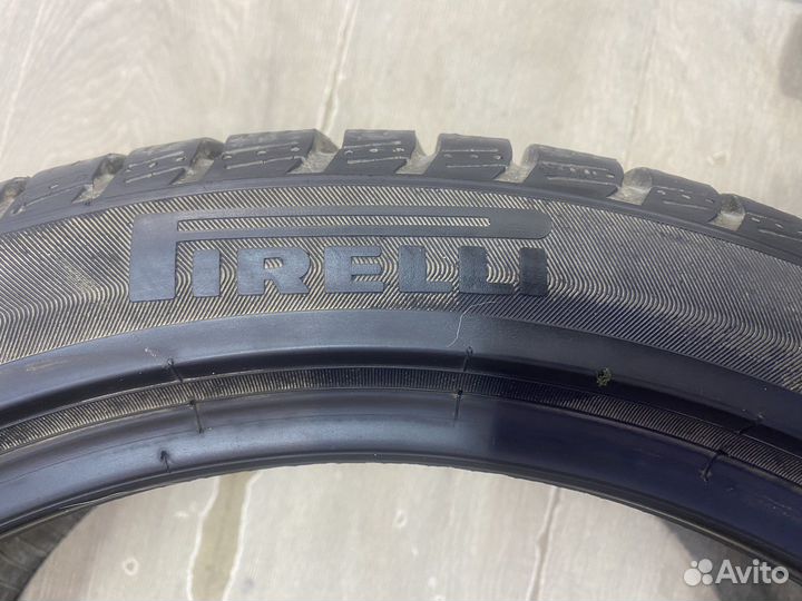 Pirelli Winter Sottozero 3 245/40 R18