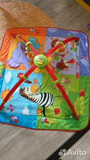 Развивающий коврик tiny love