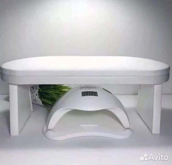 Подставка для маникюра