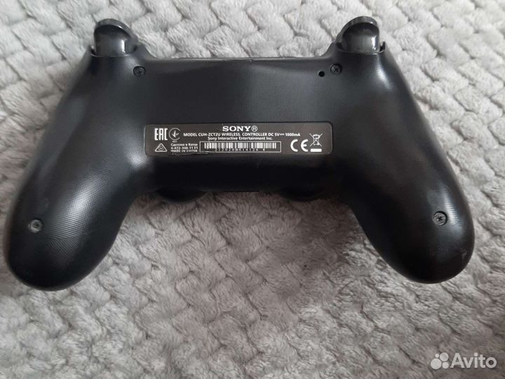 Sony PS4 геймпад
