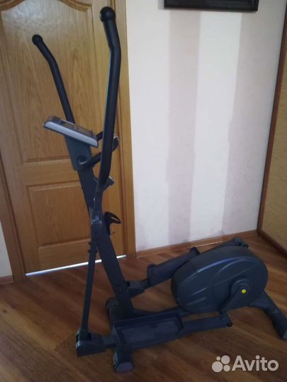 Эллиптический тренажер torneo C-310M Festa