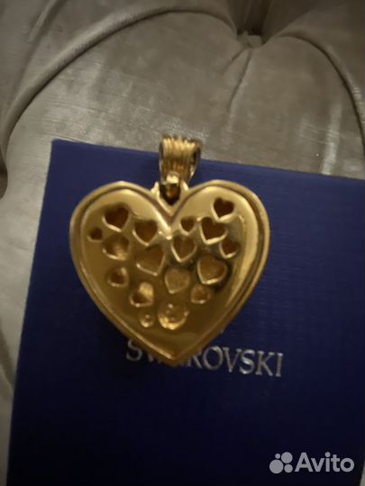 Подвеска в виде крупного сердца Swarovski