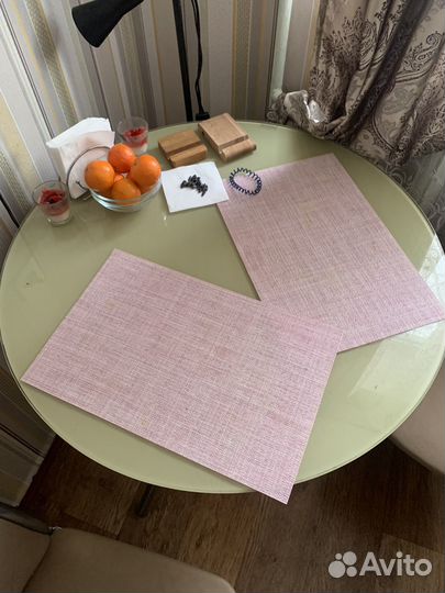 Кухонный стол