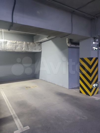 Машиноместо, 18 м²
