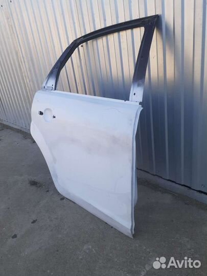 Дверь задняя правая Форд Фокус 2
