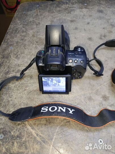 Цифровой фотоаппарат Sony Alfa 37