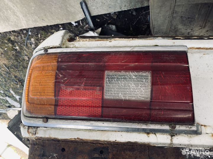 Задние фонари bmw e12