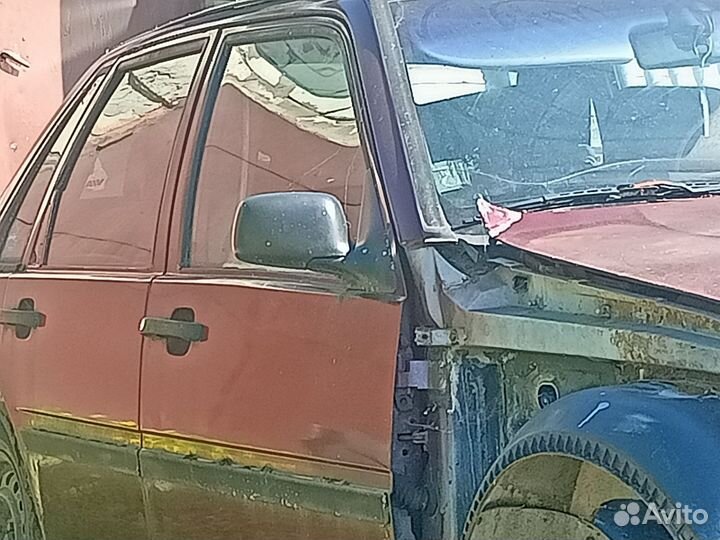 Запчасть на Вольво 460 GLE