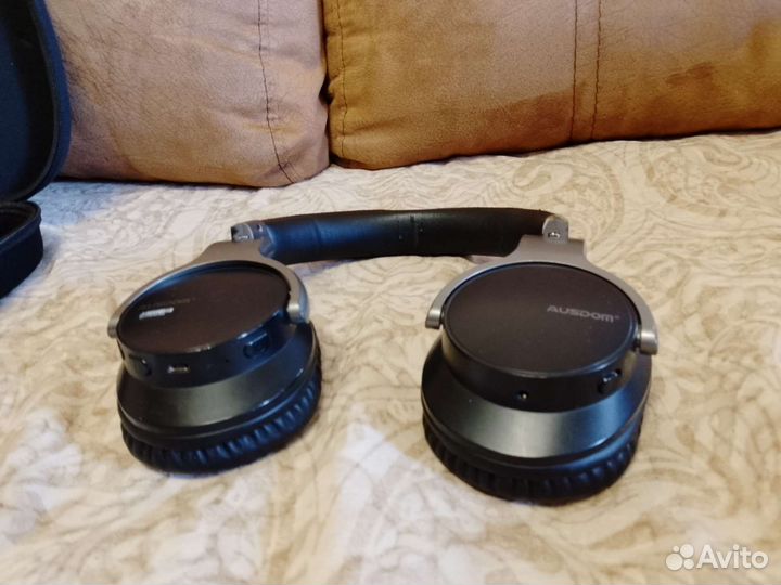 Беспроводные наушники ausdom