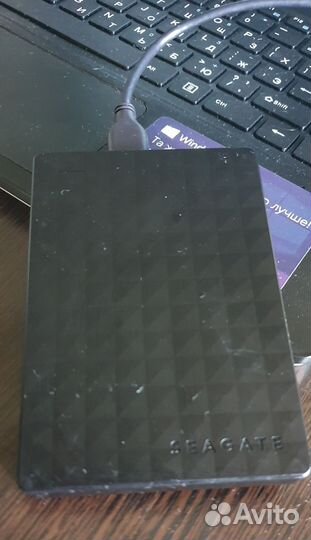 Переносной жёсткий диск Seagate 1TB