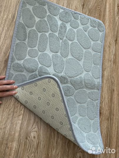 Коврик для ванной