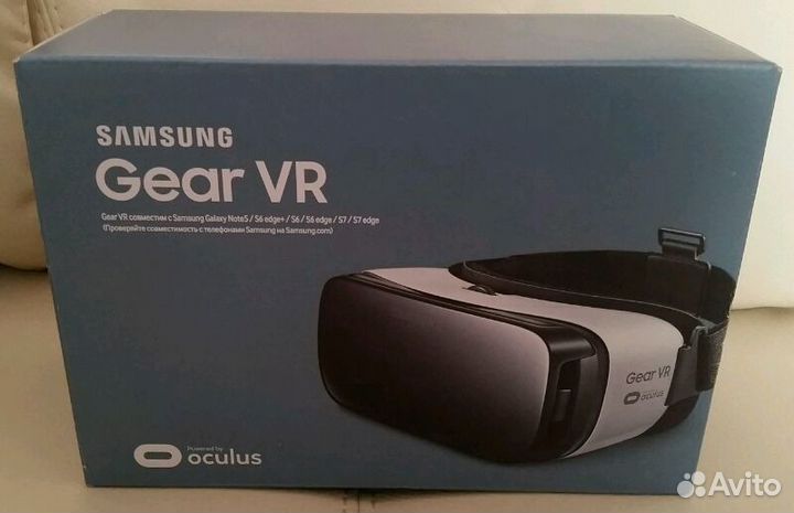 Очки виртуальной реальности samsung Gear VR