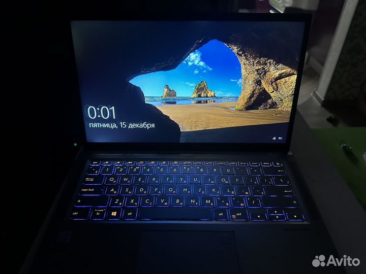 Ноутбук asus zenbook