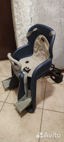 Детское кресло на велосипед