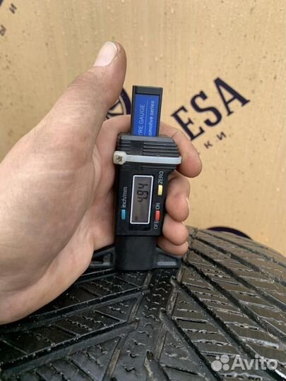 Goodyear Vector 4Seasons 215/55 R16 97V