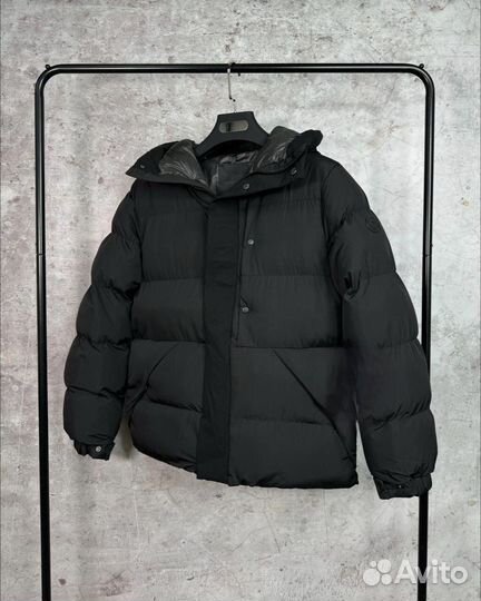 Пуховик Moncler Madeira