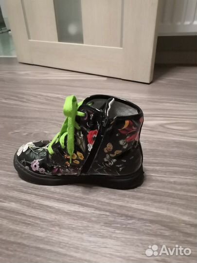 Ботинки осенние