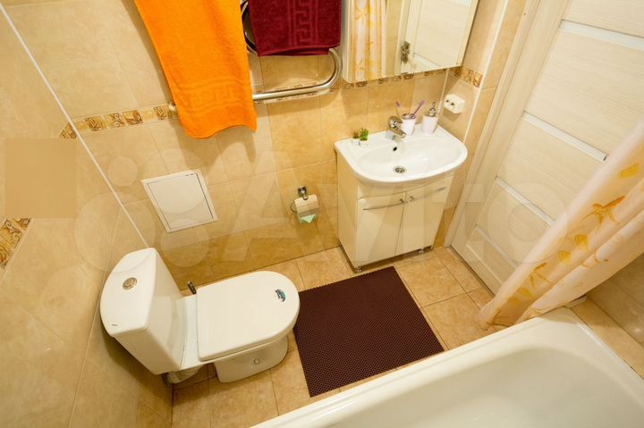 2-к. квартира, 65 м², 4/13 эт.