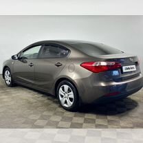 Kia Cerato 1.6 MT, 2014, 210 503 км, с пробегом, цена 890 000 руб.