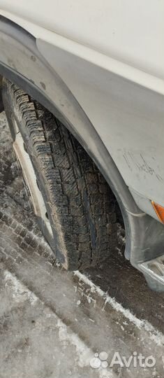 Mitsubishi Fuso Canter, 1998