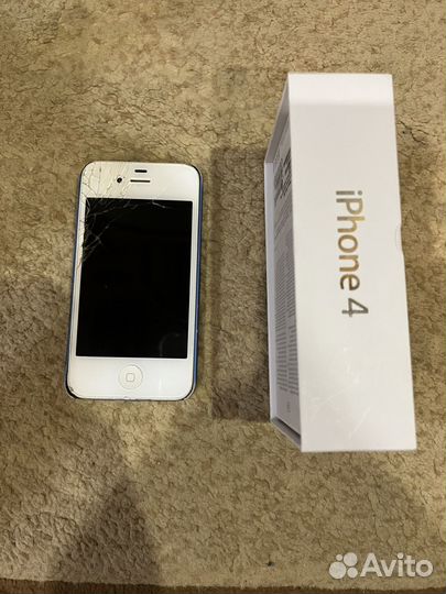 iPhone 4, 8 ГБ